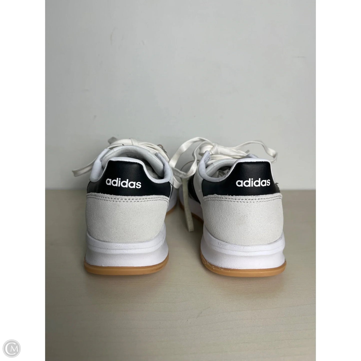 Shoes Sneakers By Adidas In White, Size: 8