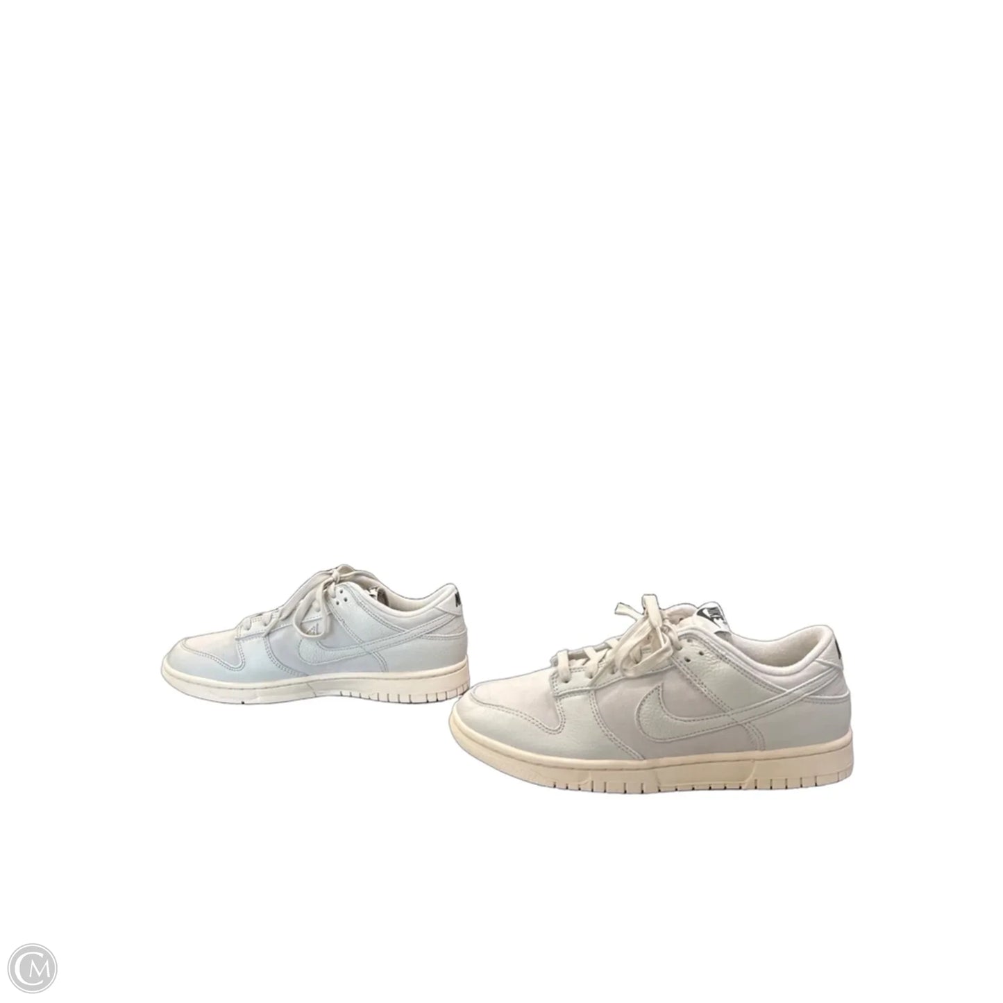 Shoes Sneakers By Nike In White, Size: 10