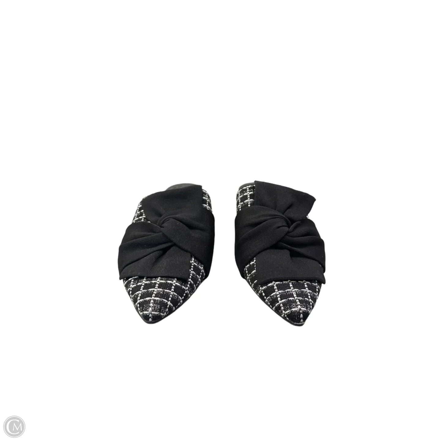 Shoes Flats By Vivaia In Black, Size: 10