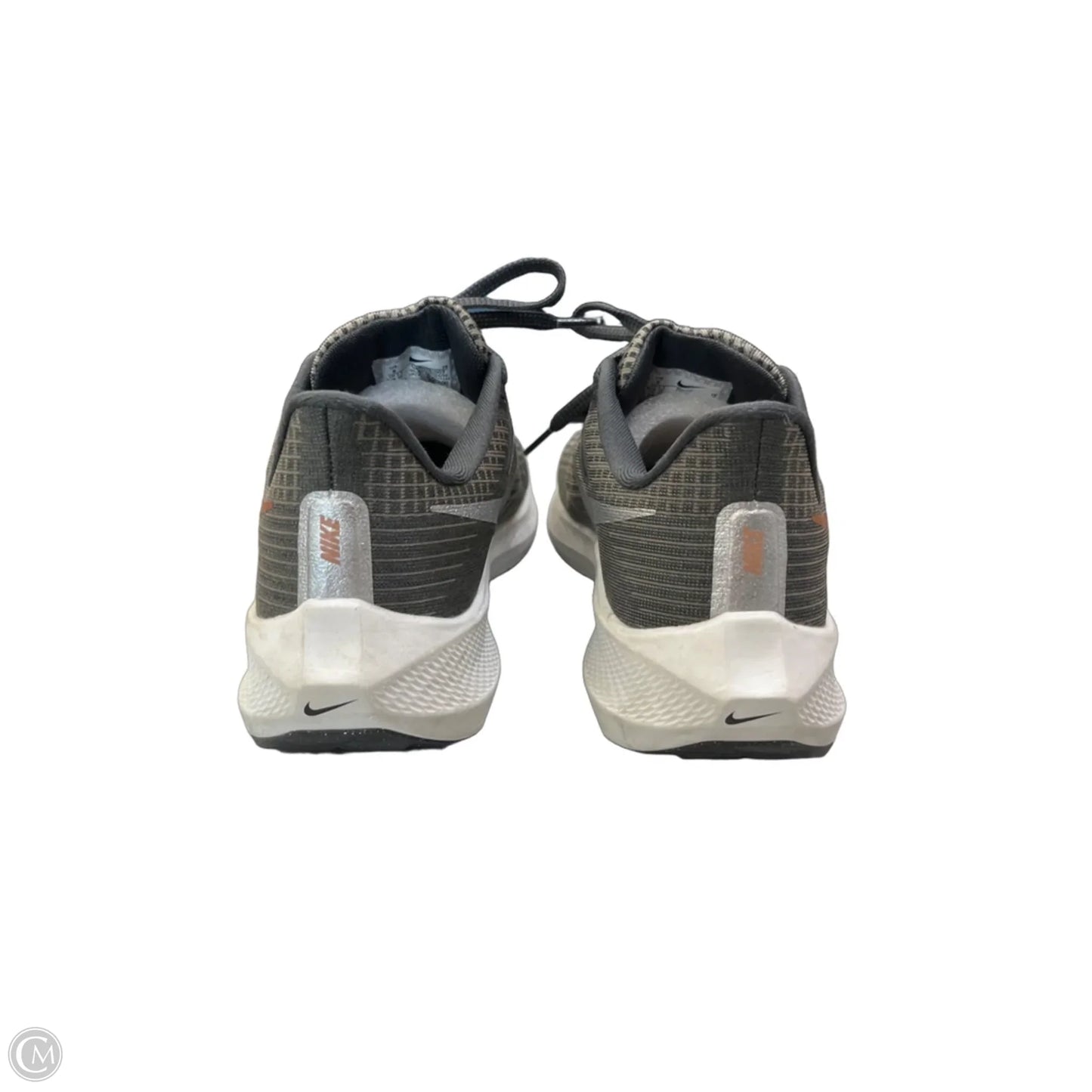 Shoes Athletic By Nike In Grey, Size: 8