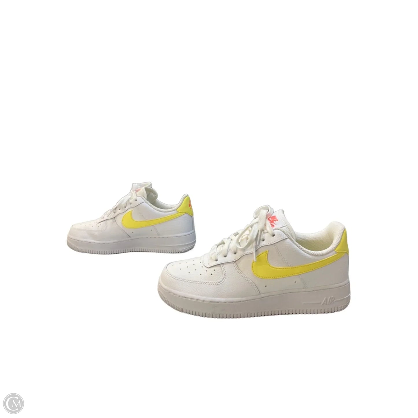 Shoes Sneakers By Nike In White, Size: 8.5