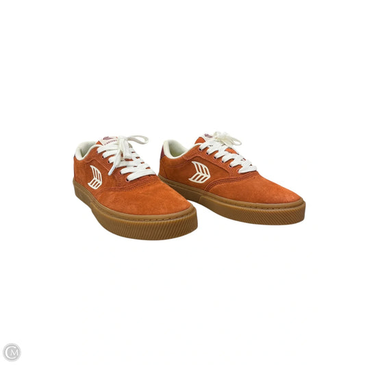 Shoes Sneakers By Cariuma In Orange, Size: 9.5