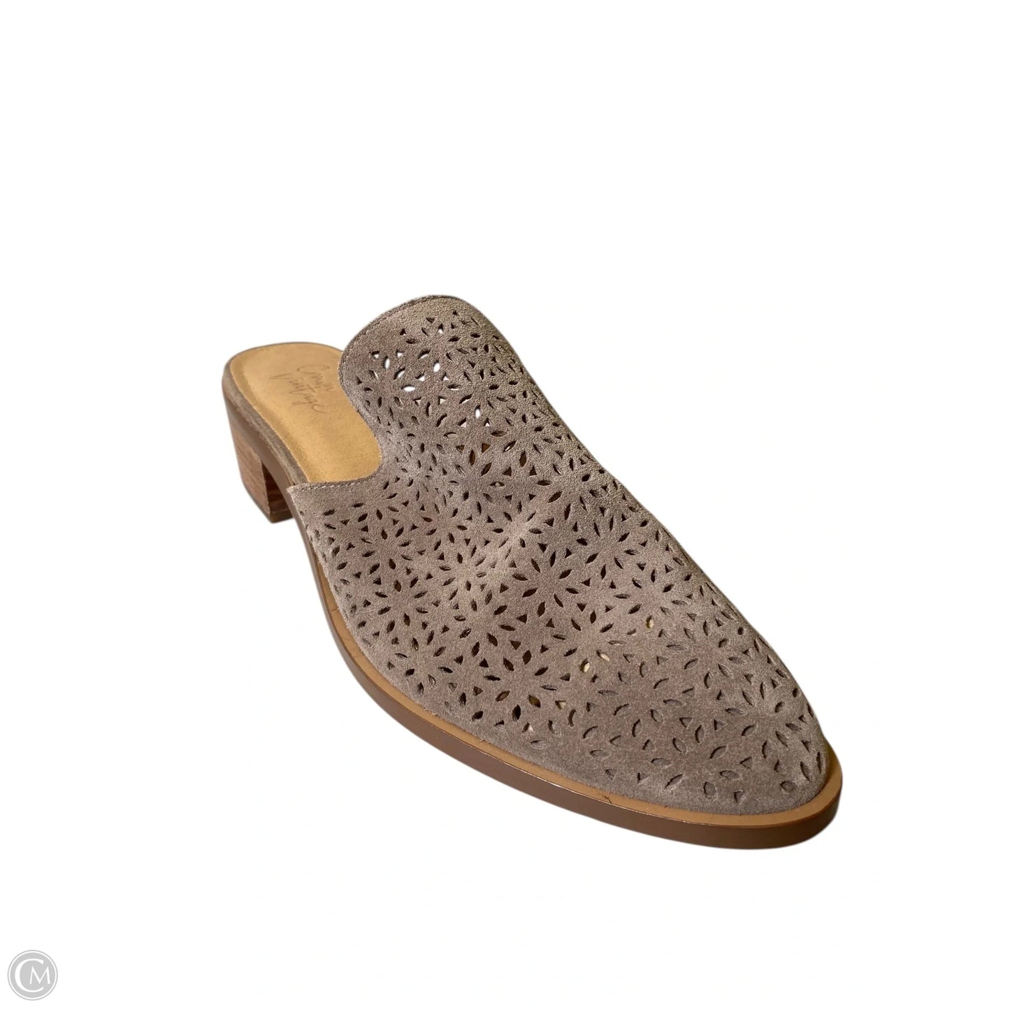 Shoes Flats By Crown Vintage In Brown, Size: 8.5