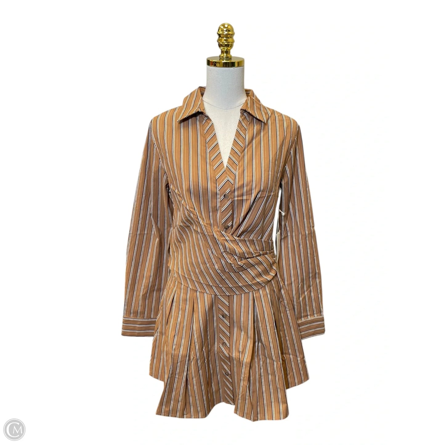 Dress Casual Short By Clothes Mentor In Striped Pattern, Size: S