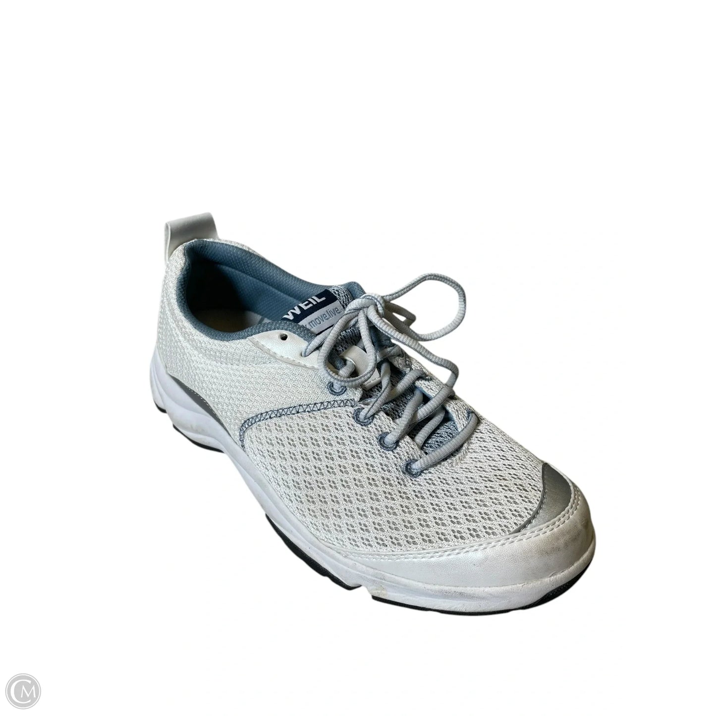 Shoes Athletic By Clothes Mentor In White, Size: 7.5