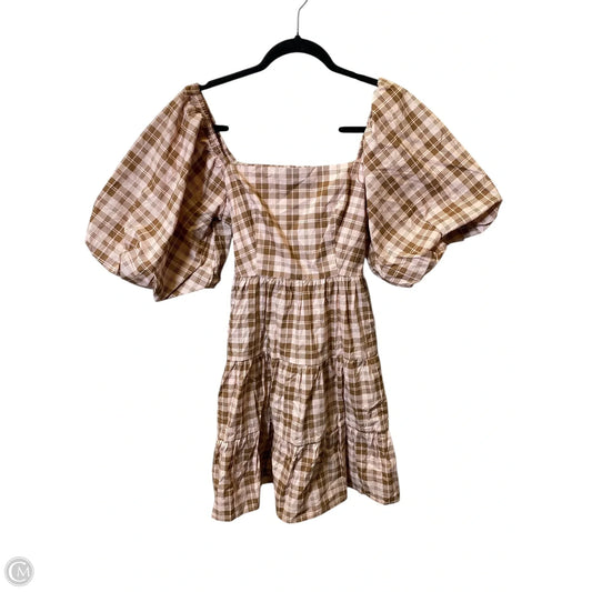 Dress Casual Short By Clothes Mentor In Plaid Pattern, Size: S