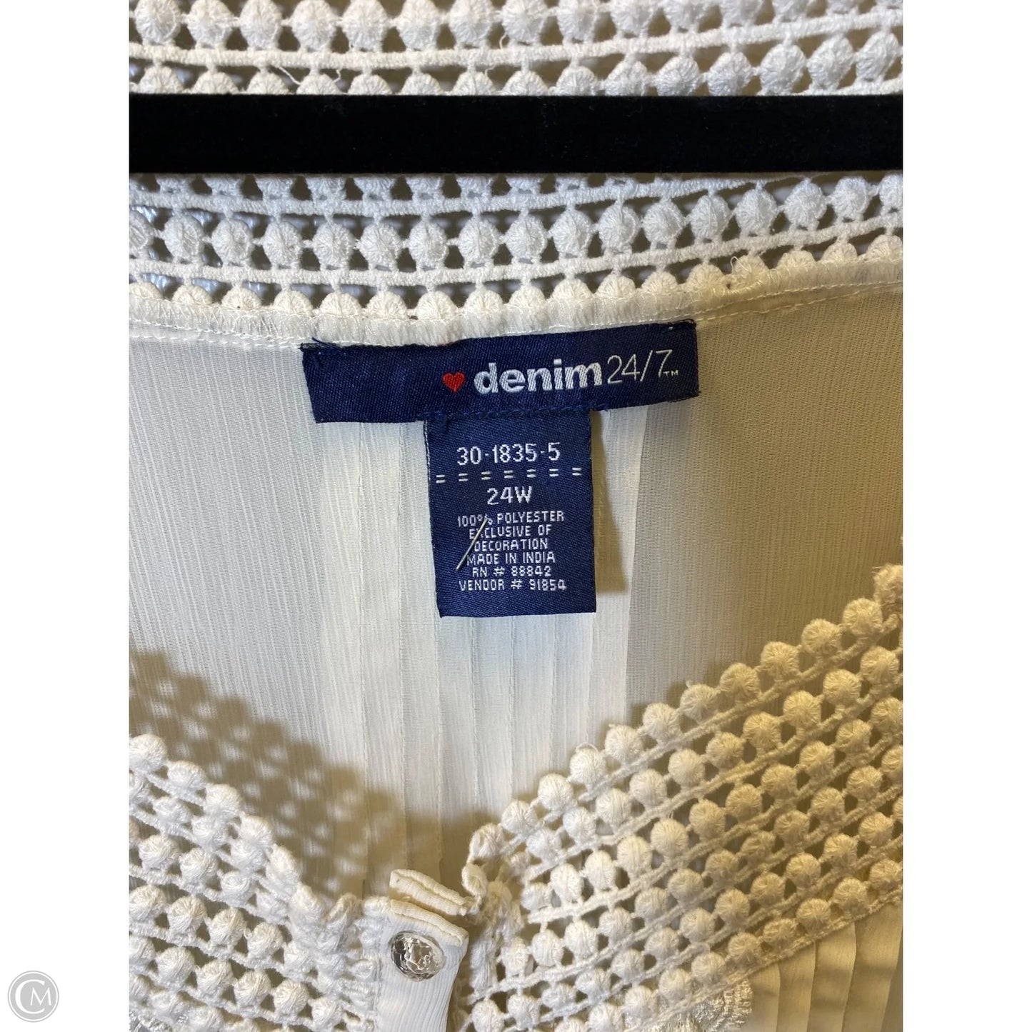 Blouse 3/4 Sleeve By Denim 24/7 In White, Size: 4x