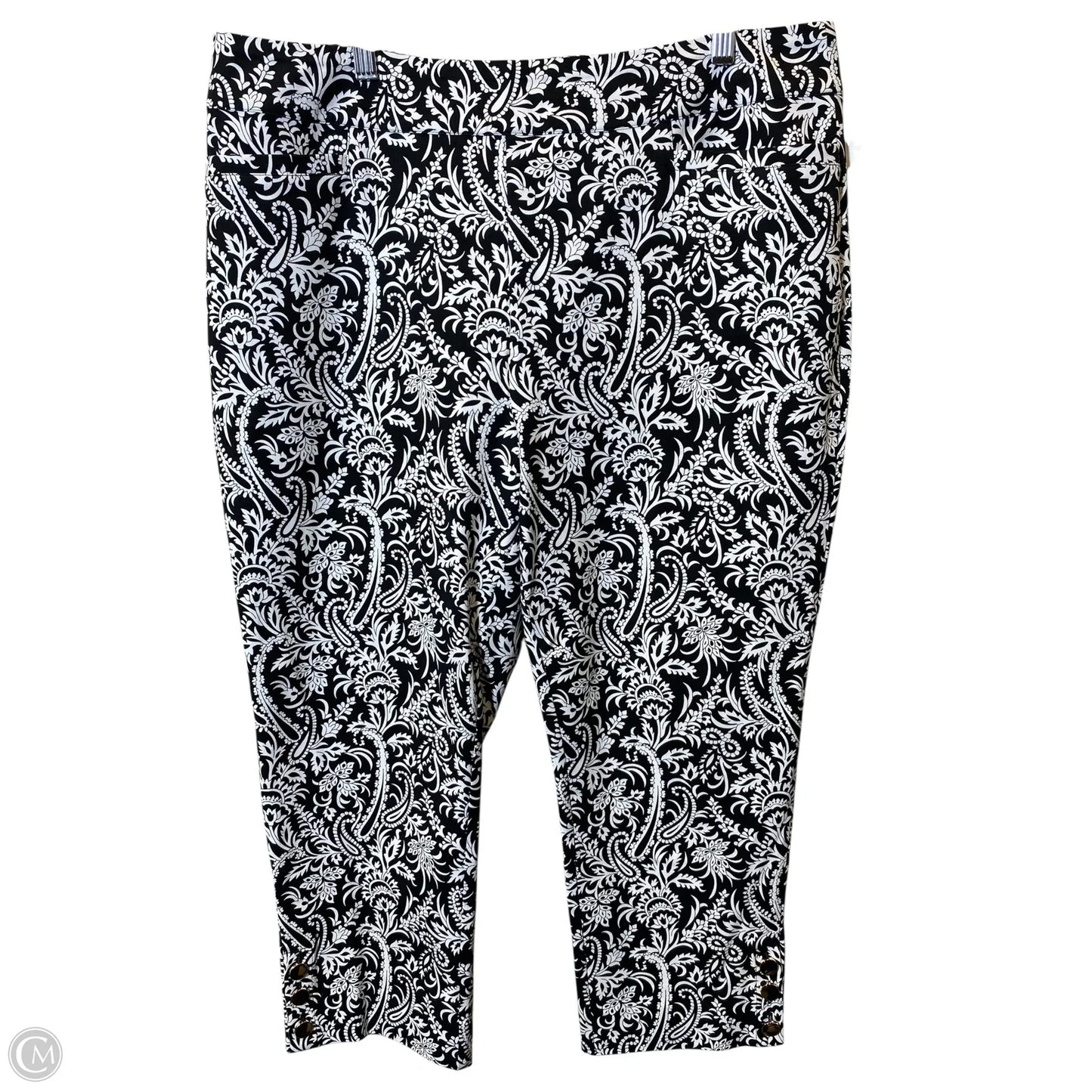 Capris By Soft Surroundings In Black & White, Size: Xl