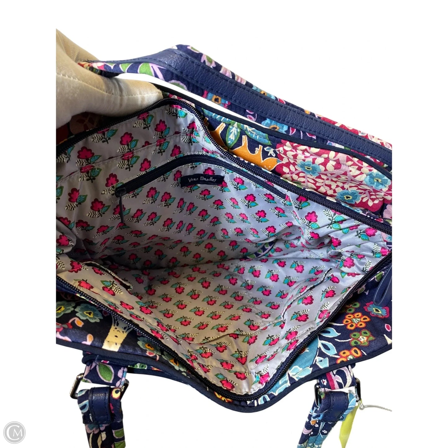 Handbag By Vera Bradley, Size: Medium
