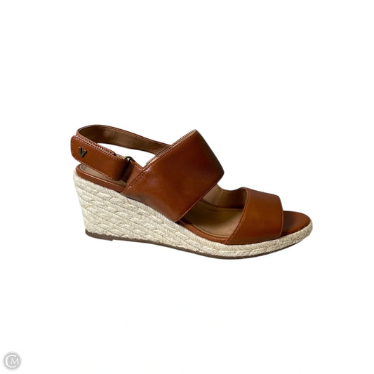 Sandals Heels Wedge By Vionic In Tan, Size: 10