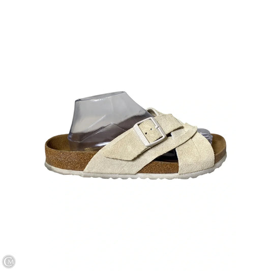 Sandals Flats By Birkenstock In Tan, Size: 11.5