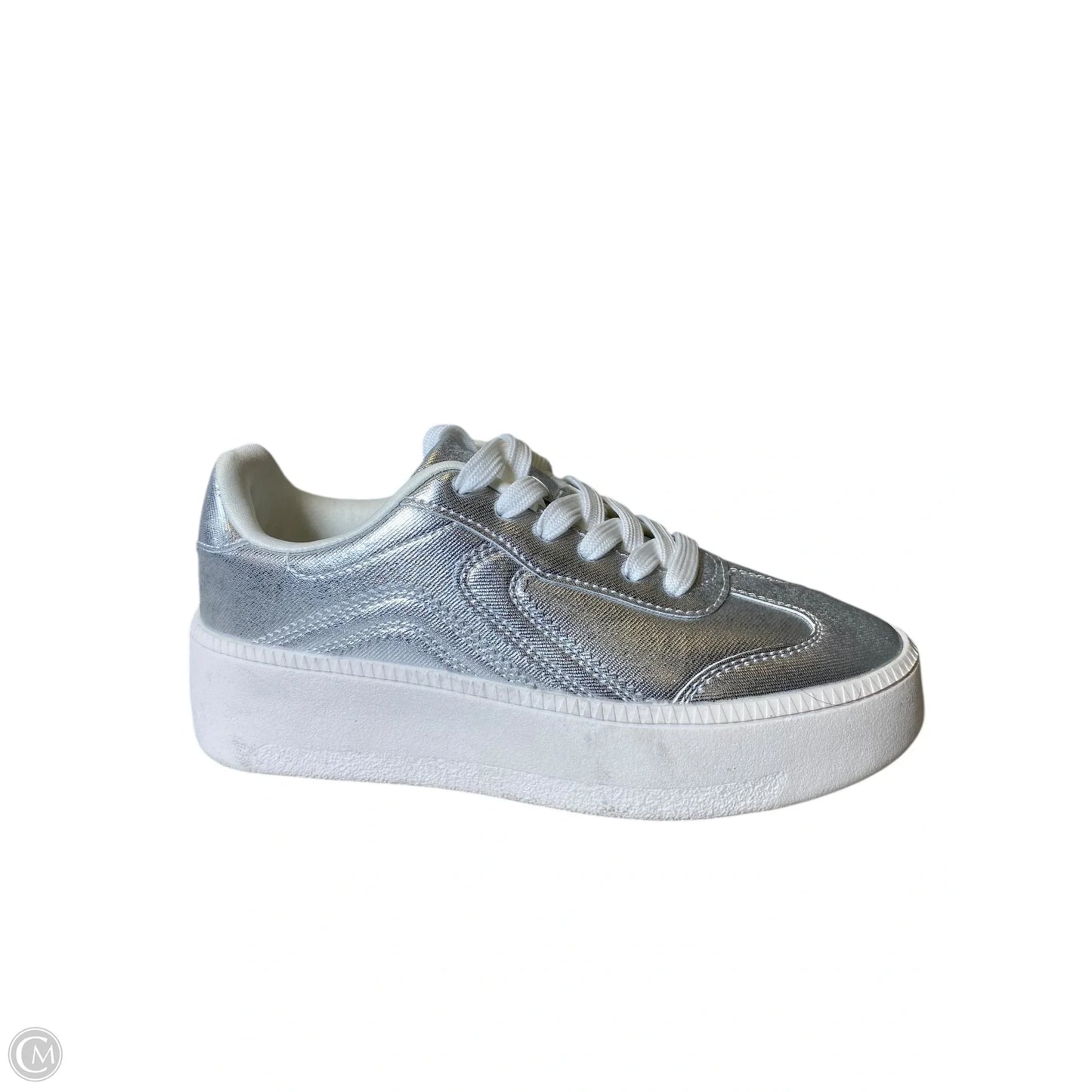 Shoes Flats By Clothes Mentor In Silver, Size: 6