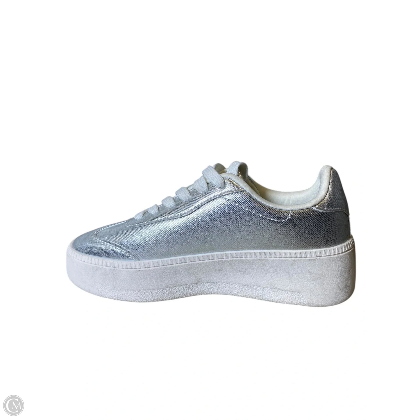 Shoes Flats By Clothes Mentor In Silver, Size: 6