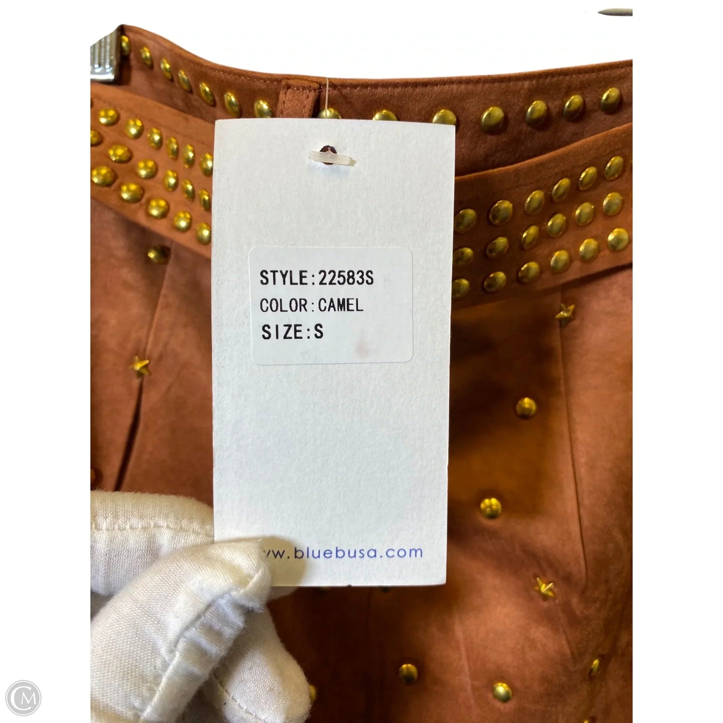 Skirt Mini & Short By Clothes Mentor In Camel, Size: S