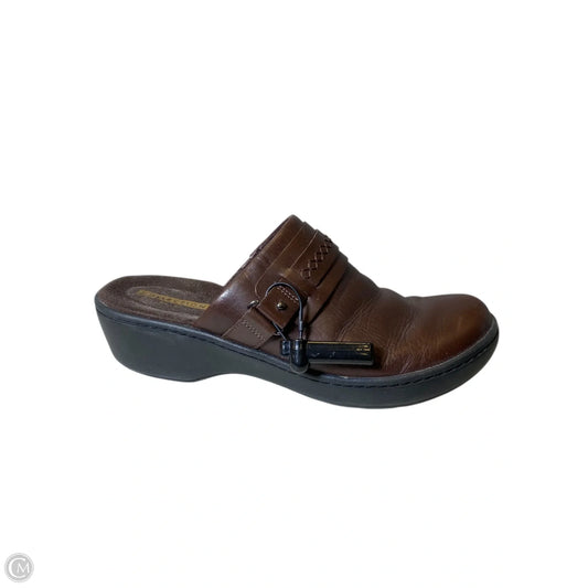 Shoes Heels Platform By Clarks In Brown, Size: 9
