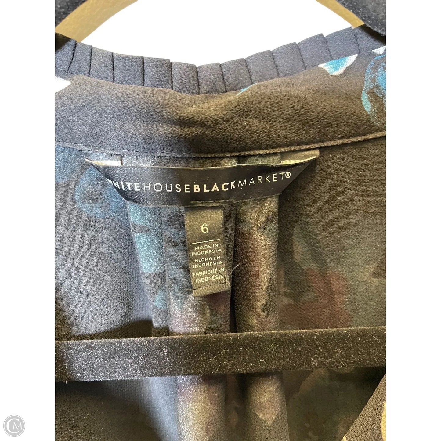 Top Long Sleeve By White House Black Market In Floral Print, Size: 6