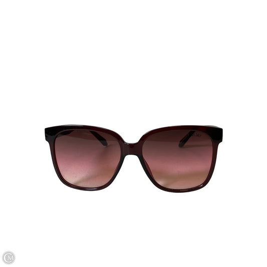 Sunglasses By Quay, Size: