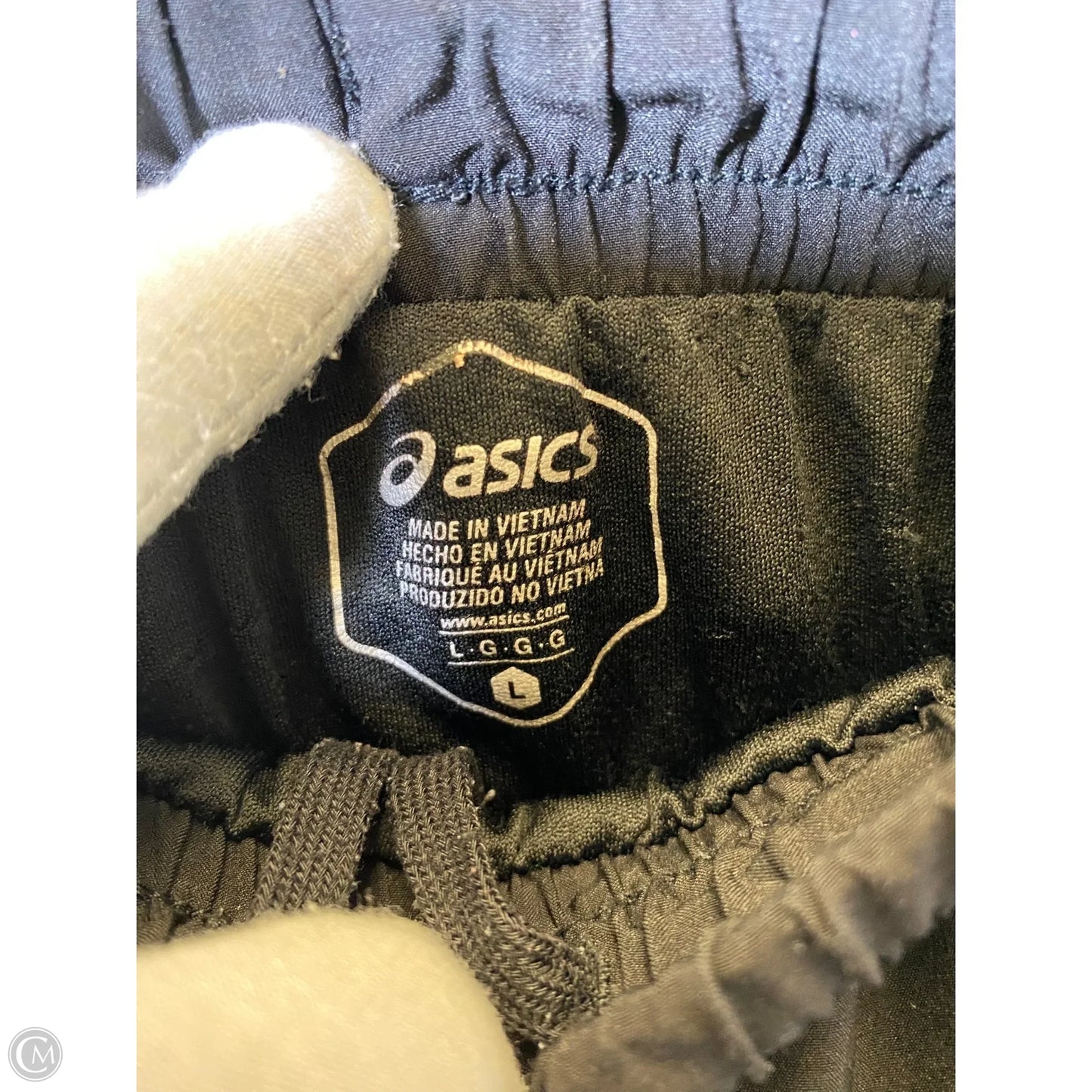Athletic Shorts By Asics In Black, Size: L
