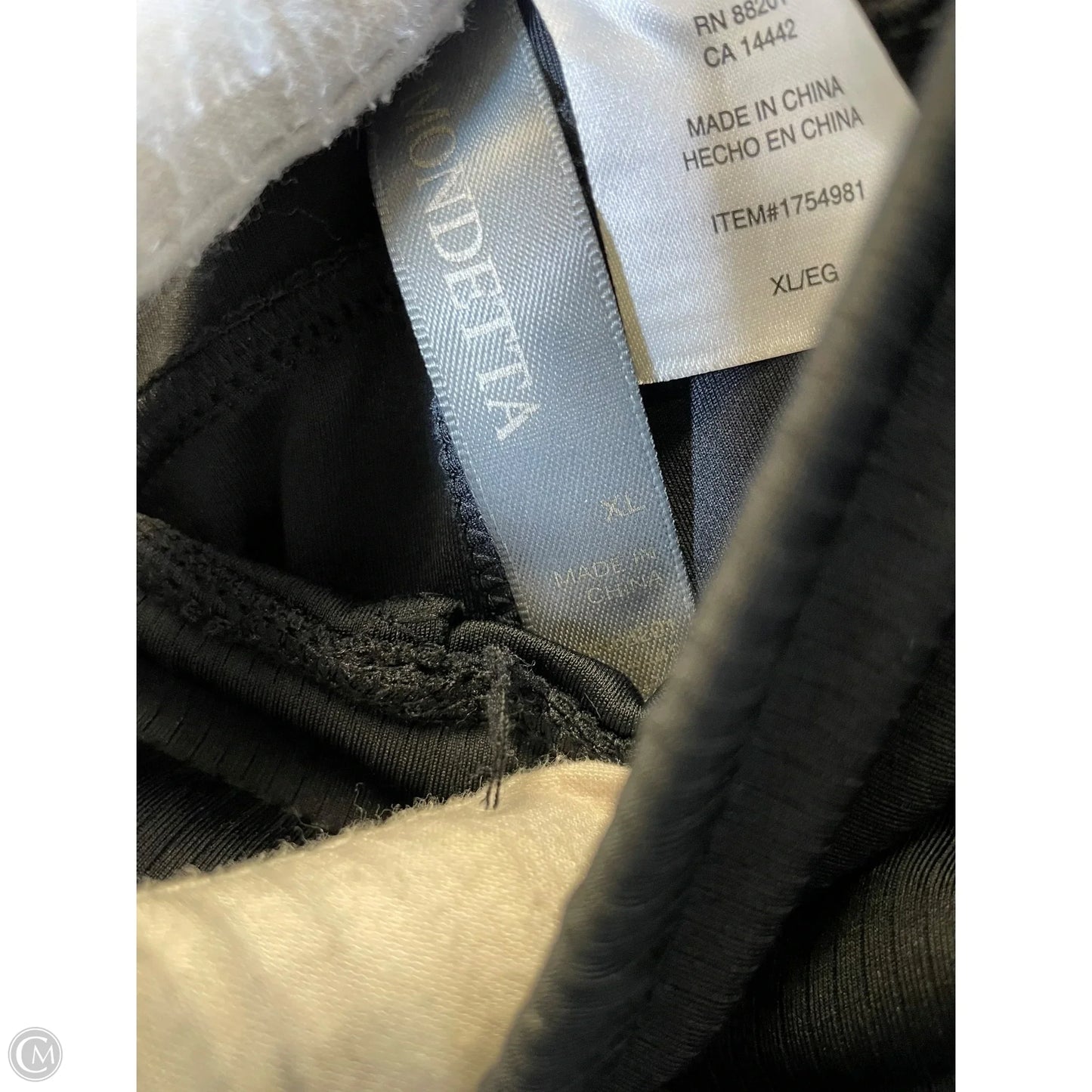 Athletic Shorts By Mondetta In Black, Size: Xl