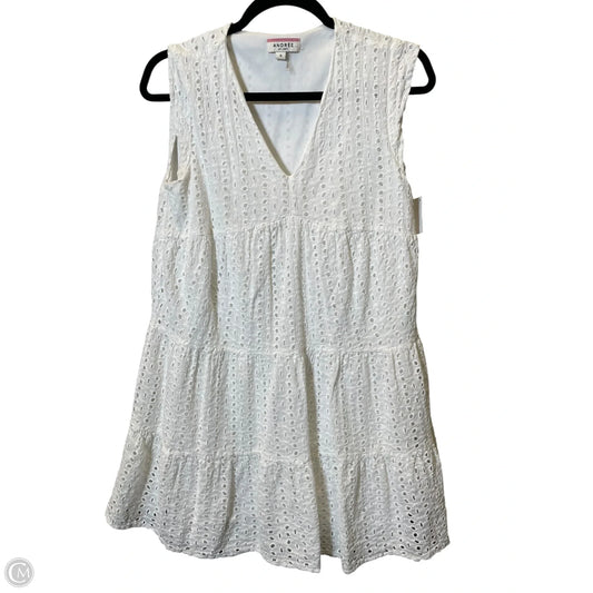 Dress Casual Short By Andree By Unit In White, Size: S