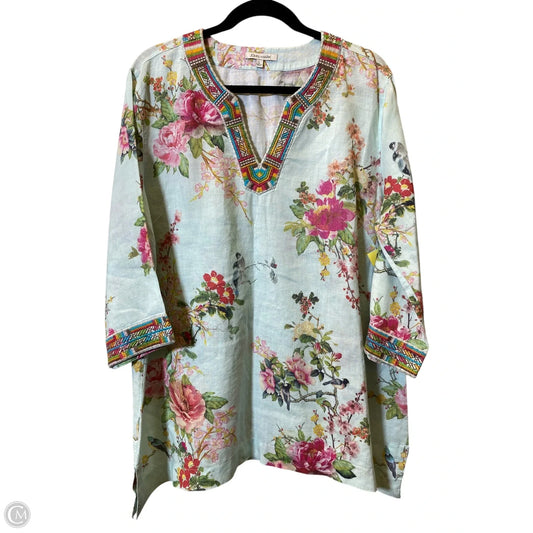 Top 3/4 Sleeve By John Mark In Multi-colored, Size: L