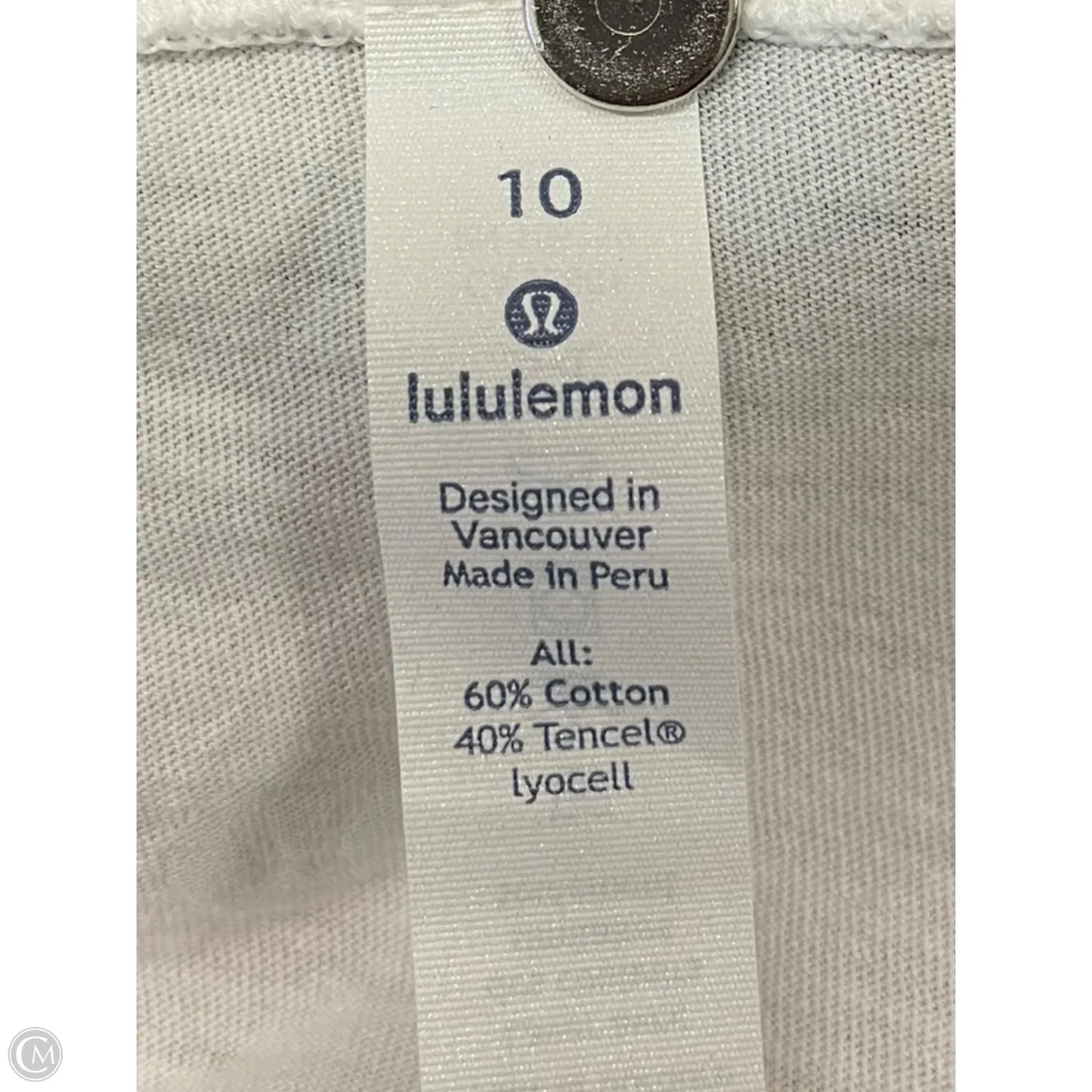 Athletic Top Long Sleeve Collar By Lululemon In White, Size: 10