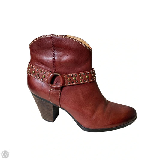 Boots Ankle Heels By Sofft In Maroon, Size: 9