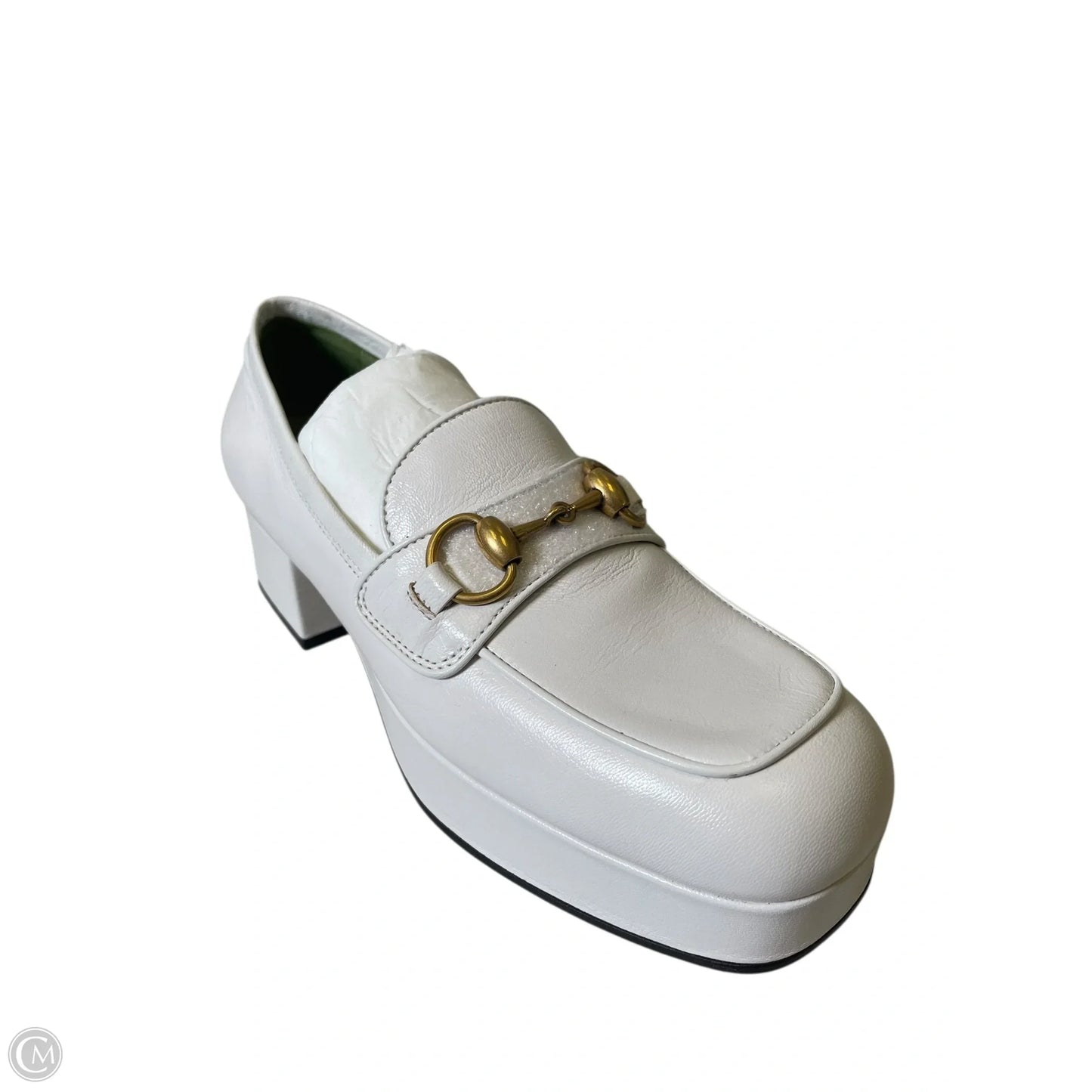 Shoes Luxury Designer By Gucci In White, Size: 5.5