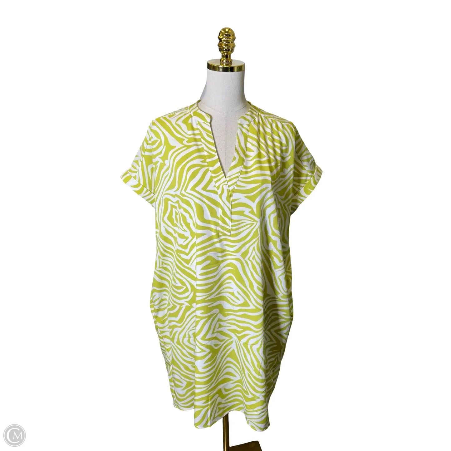 Dress Casual Short By Entro In Green & White, Size: M
