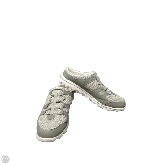 Shoes Athletic By Cmb In Green, Size: 7.5