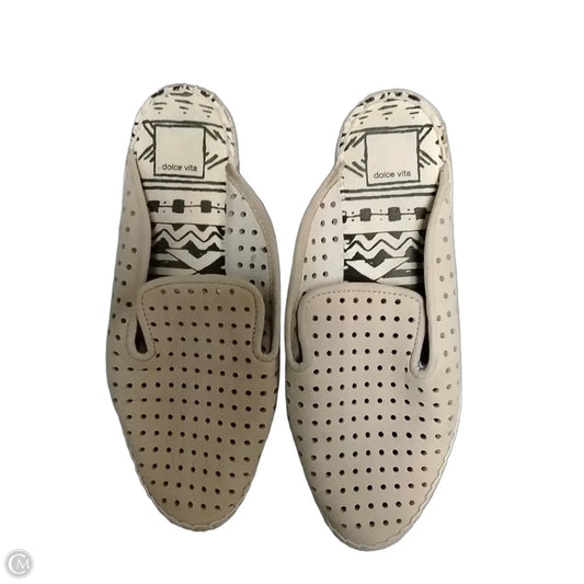 Shoes Flats By Dolce Vita In Beige, Size: 8