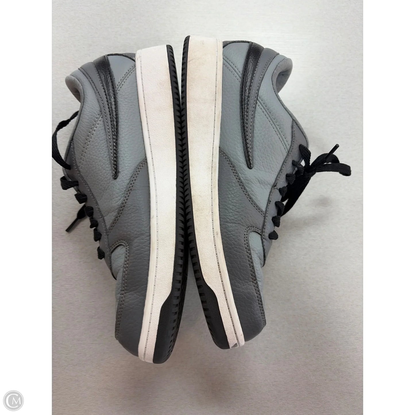 Shoes Sneakers By Fila In Grey, Size: 9.5