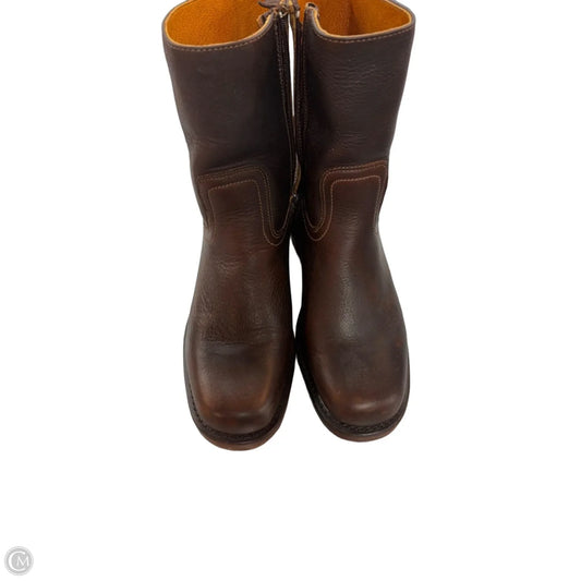 Boots Designer By Frye In Brown, Size: 9.5