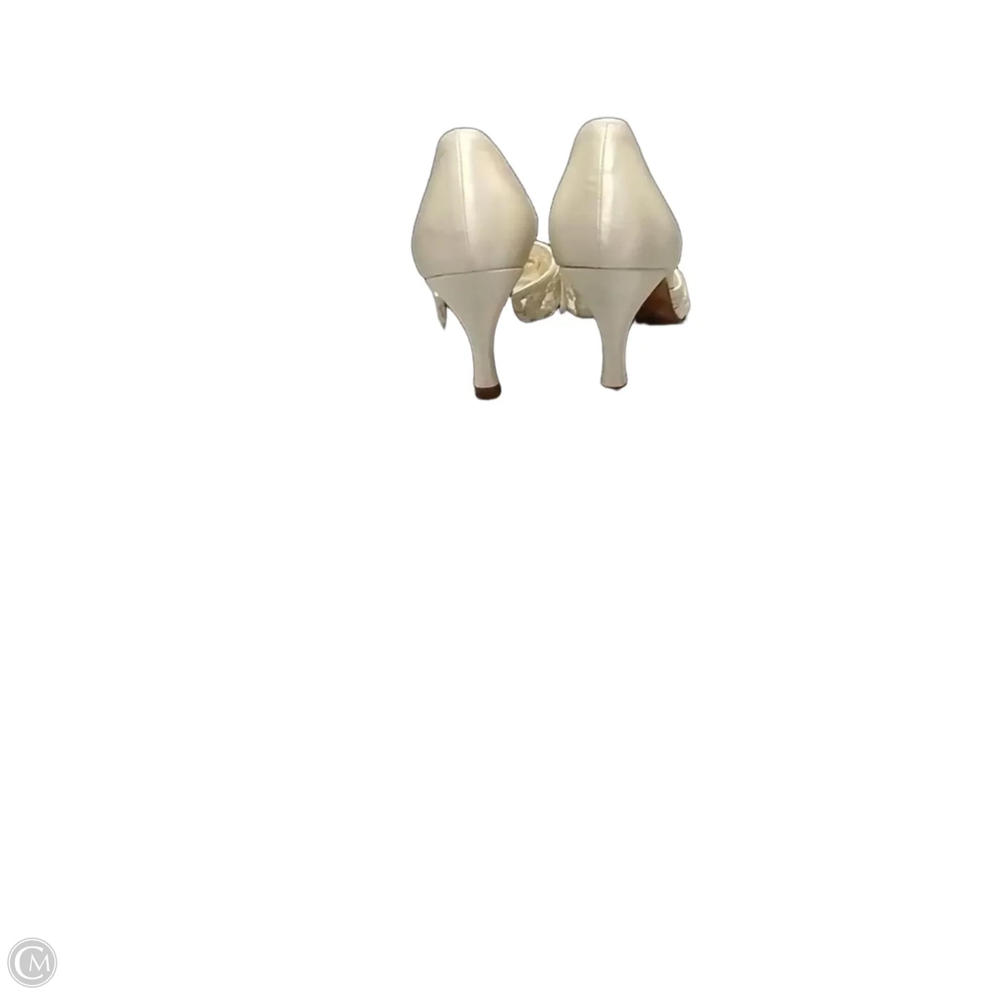 Shoes Designer By Stuart Weitzman In Ivory, Size: 5