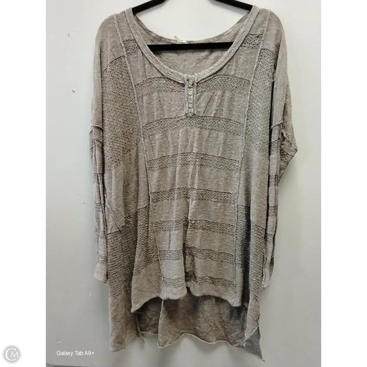 Top Long Sleeve By Free People In Brown, Size: M