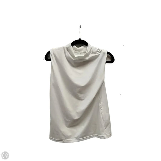 Blouse Sleeveless By Clothes Mentor In White, Size: M