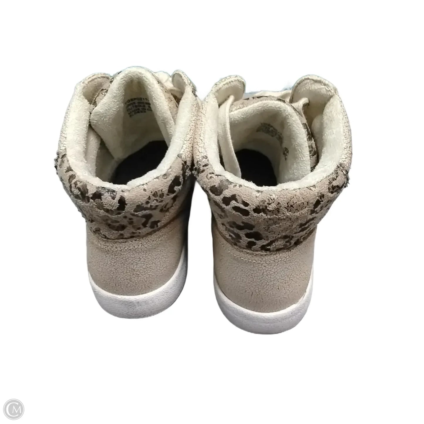 Shoes Sneakers By Clothes Mentor In Beige, Size: 11