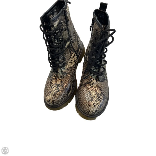 Boots Combat By Shu Shop In Snakeskin Print, Size: 7
