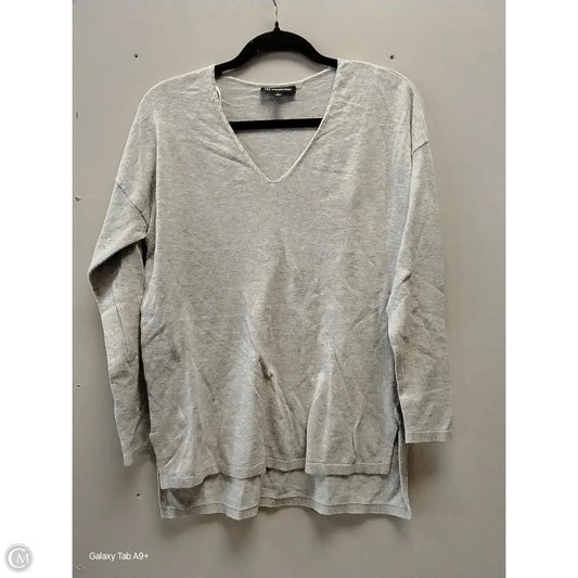 Top Long Sleeve By Inc In Grey, Size: S