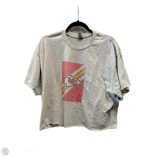 Top Short Sleeve By Gildan In Grey, Size: Xl