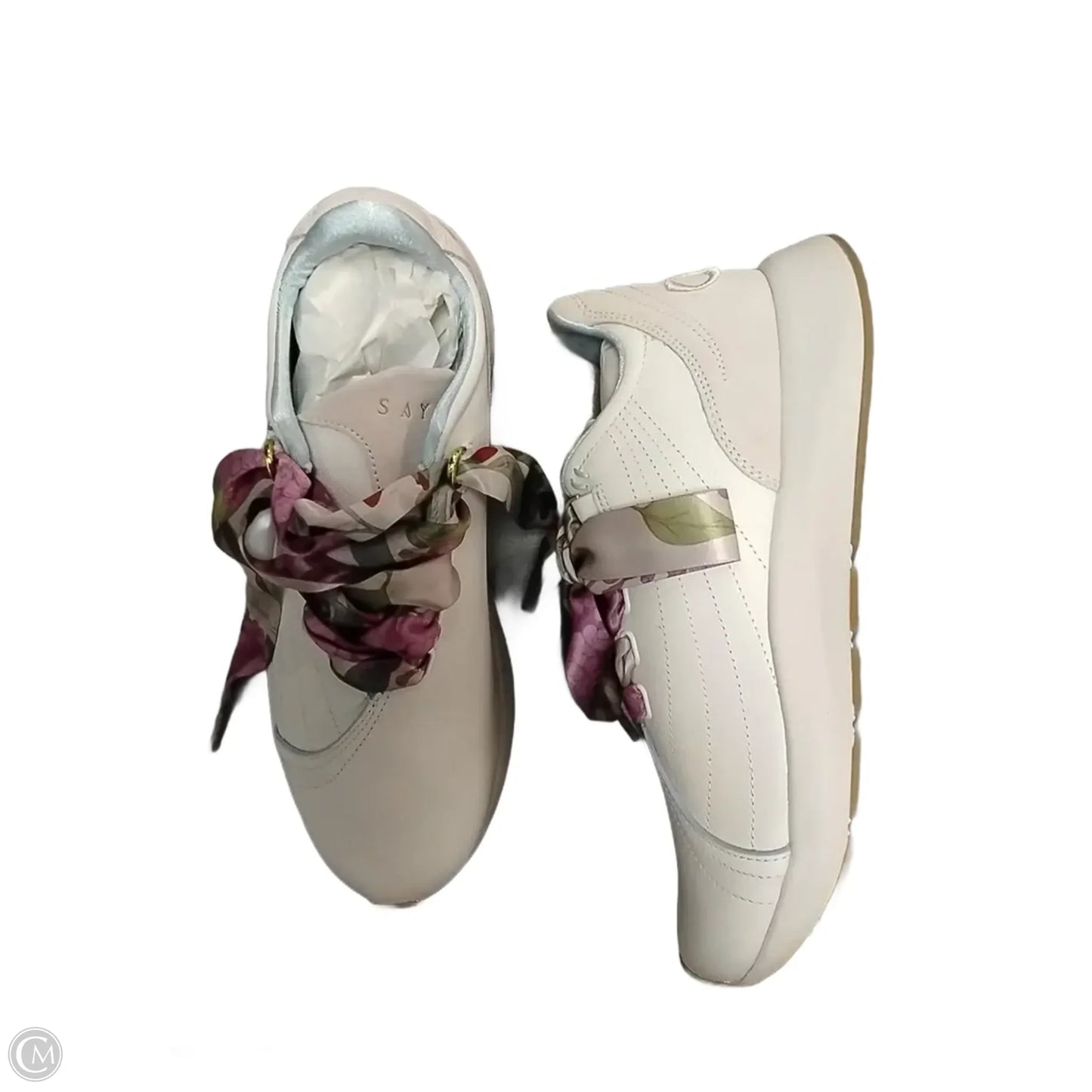 Shoes Sneakers By Clothes Mentor In White, Size: 9