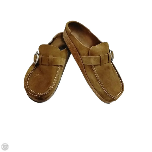 Shoes Flats By Birkenstock In Brown, Size: 6