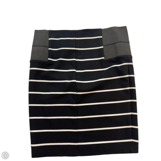 Skirt Midi By Torrid In Black & White, Size: 0