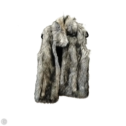 Vest Faux Fur & Sherpa By White House Black Market In Grey, Size: M