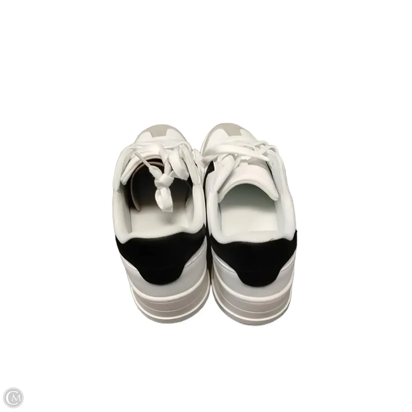 Shoes Sneakers By No Boundaries In White, Size: 11