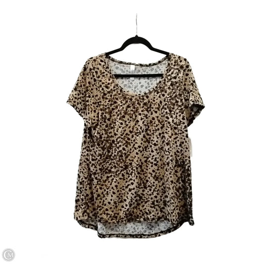 Top Short Sleeve Basic By Lularoe In Animal Print, Size: Xl