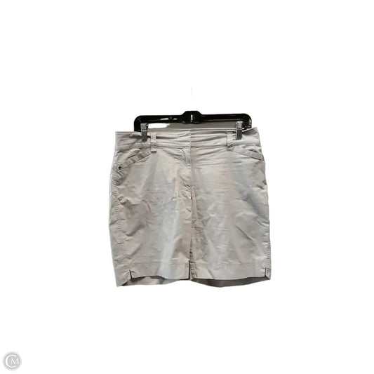 Shorts By White House Black Market In Grey, Size: M