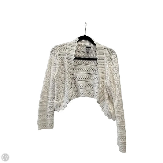 Shawl By Clothes Mentor In White, Size: S
