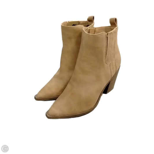 Boots Ankle Heels By Clothes Mentor In Tan, Size: 7.5