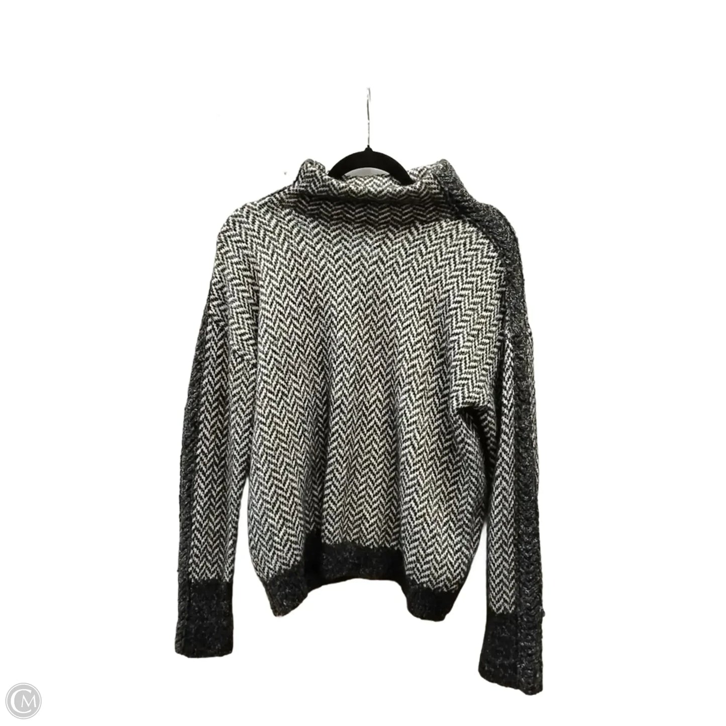 Sweater By Splendid In Grey, Size: M